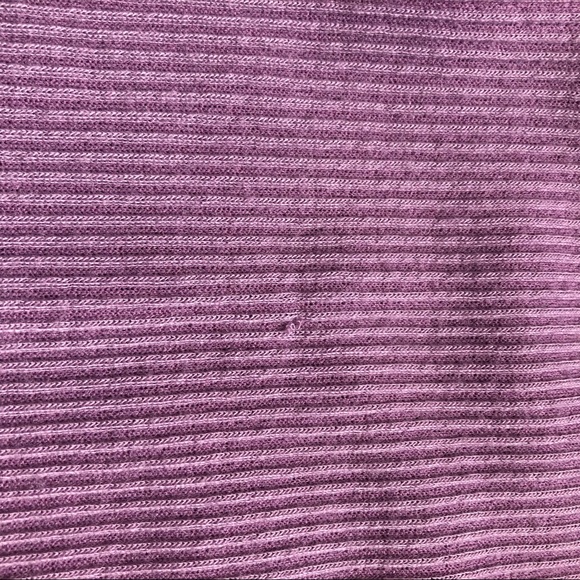 Melrose and Market s lilac turtleneck boxy top - Picture 6 of 8